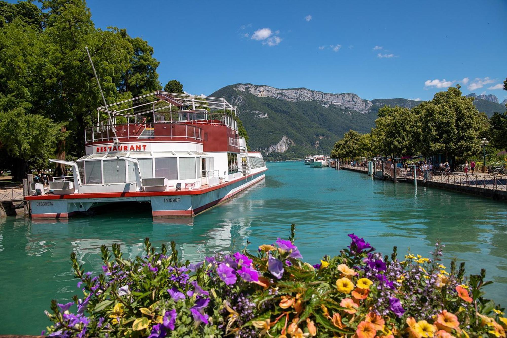 Reflet Du Veyrier 4 Etoiles - Proche Lac & Vieille Ville, Garage Prive, Secteur Recherche Annecy Buitenkant foto